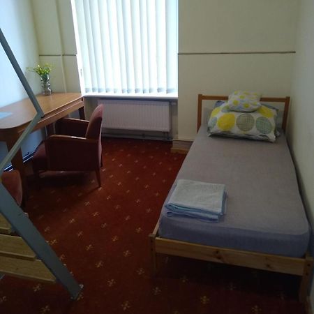 Hostel Kwadrans 格利维采 外观 照片
