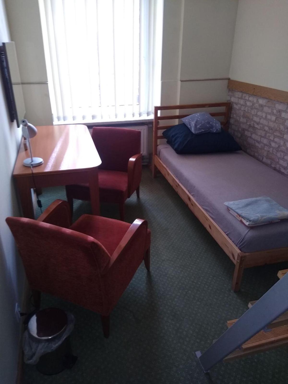 Hostel Kwadrans 格利维采 外观 照片